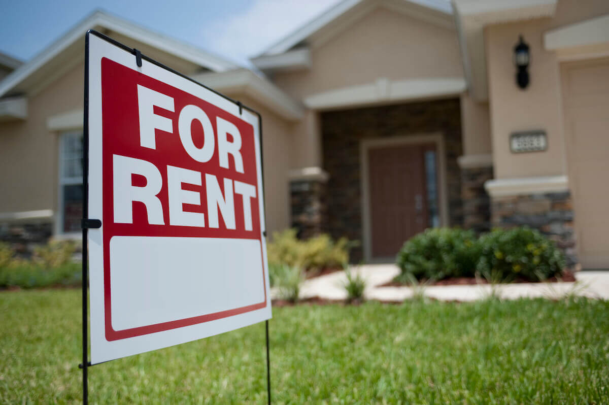 How To Efficiently Manage A Rental Property As A Long-Distance Landlord